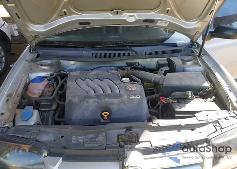 2004 Volkswagen Jetta Gls 2.0L from USA, damaged, VIN 3VWSK69M14M008667